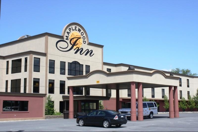 Holiday Inn & Suites Syracuse Airport - Liverpool By Ihg Екстер'єр фото