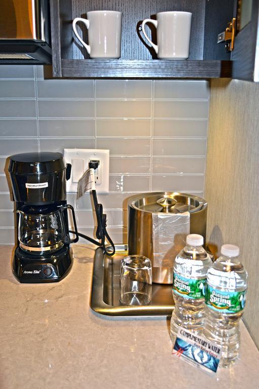 Holiday Inn & Suites Syracuse Airport - Liverpool By Ihg Екстер'єр фото